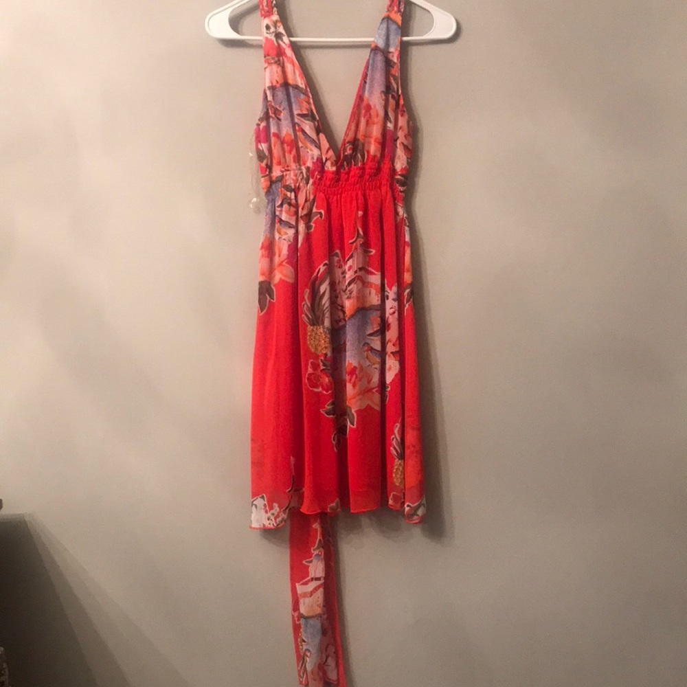Dress - Picture 6 of 6